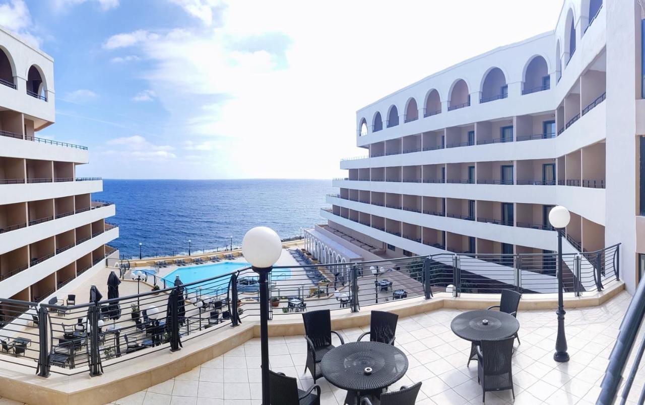 Radisson Blu Resort, Malta Szálloda San Ġiljan