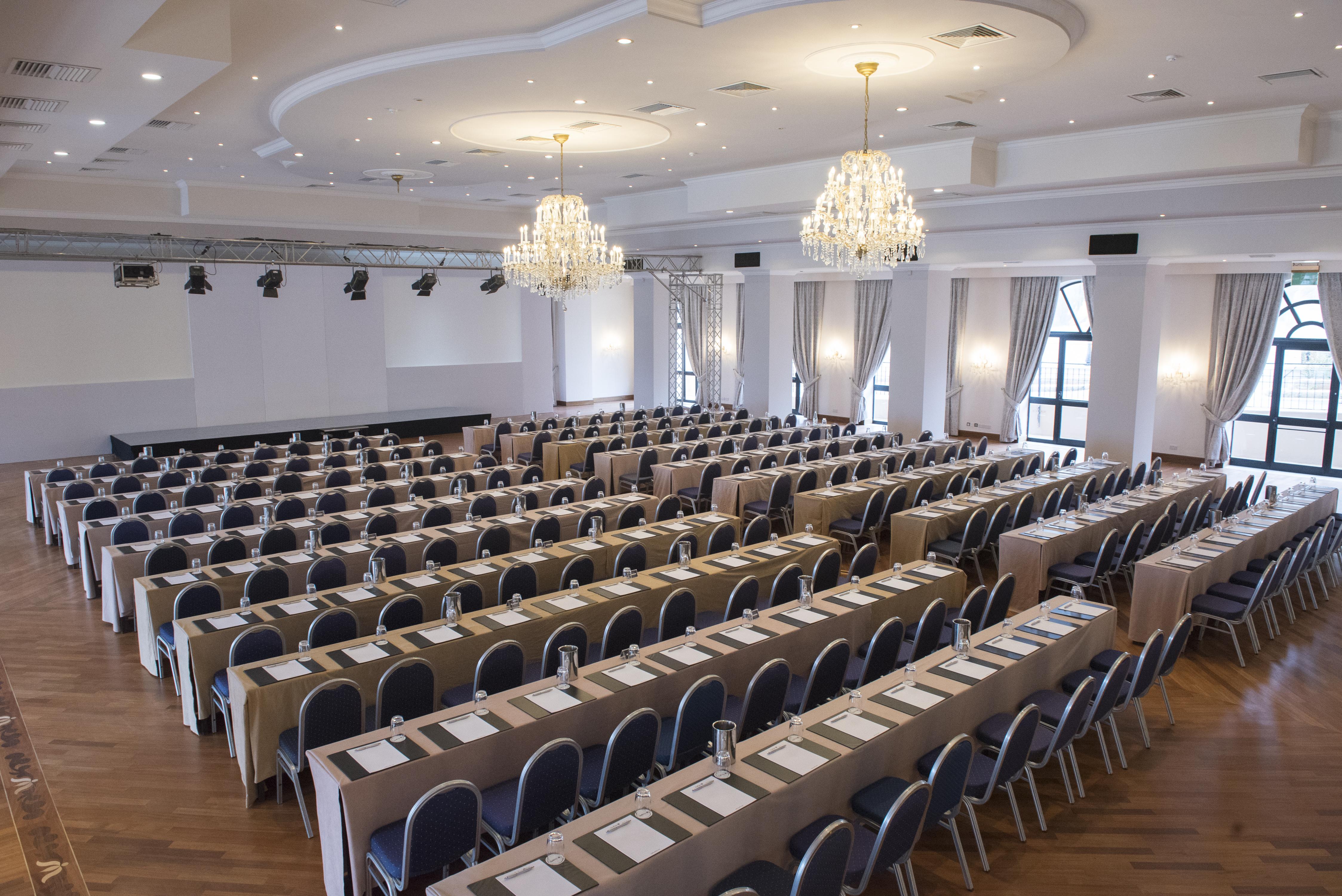 Szálloda Radisson Blu Resort, Malta San Ġiljan
