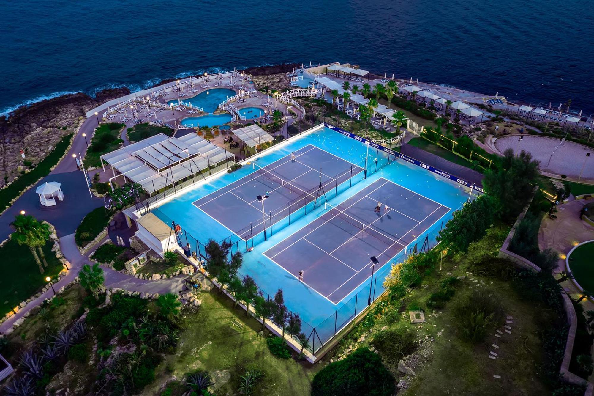 Szálloda Radisson Blu Resort, Malta 5*